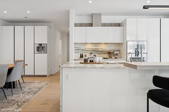 363 E Wacker Drive 1903, Chicago, IL 60601