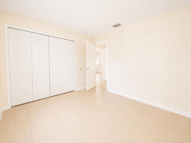 2822 SW GIRALDA Street, Port St. Lucie, FL 34953