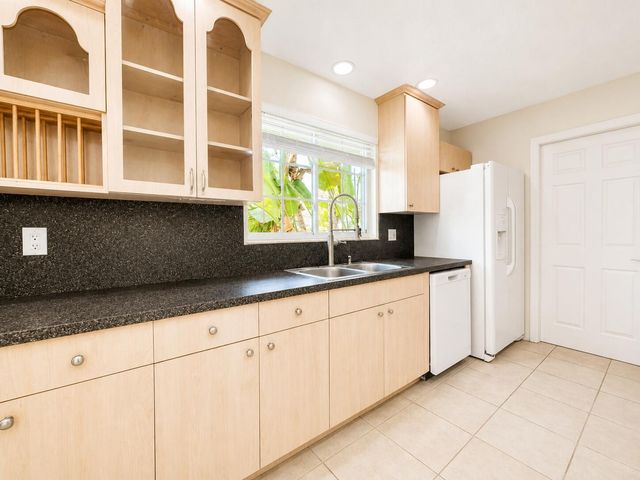 2822 SW GIRALDA Street, Port St. Lucie, FL 34953