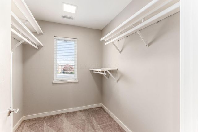 8758 Dunsinane Drive, Dublin, OH 43017