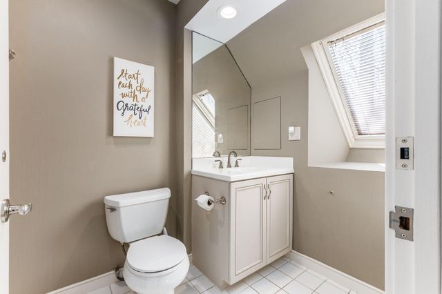 8758 Dunsinane Drive, Dublin, OH 43017