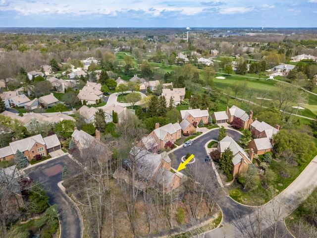 8758 Dunsinane Drive, Dublin, OH 43017