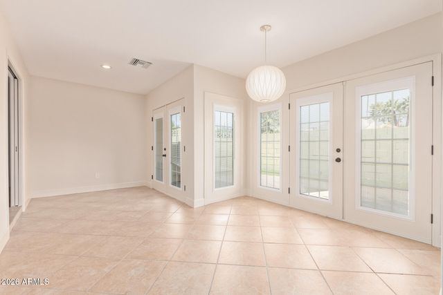 6282 E Pinchot Avenue, Scottsdale, AZ 85251