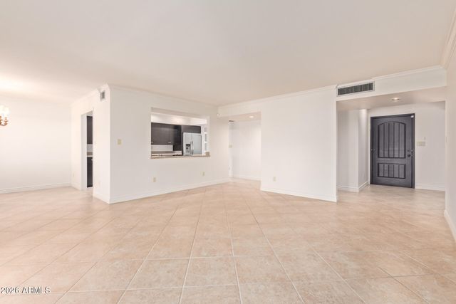 6282 E Pinchot Avenue, Scottsdale, AZ 85251