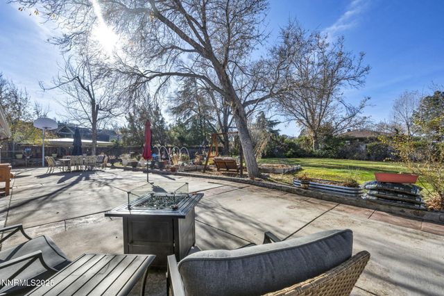 72 Suda Way, Reno, NV 89509