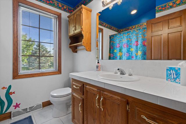 N171W20293 Northview DRIVE, Jackson, WI 53037
