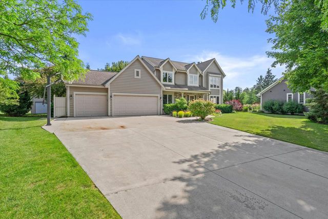 N171W20293 Northview DRIVE, Jackson, WI 53037