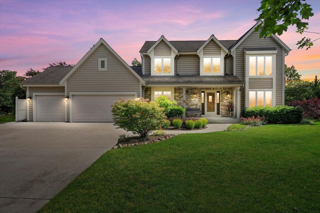 N171W20293 Northview DRIVE, Jackson, WI 53037