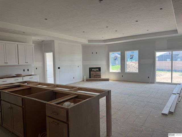 6219 N 209 Street, Elkhorn, NE 68022