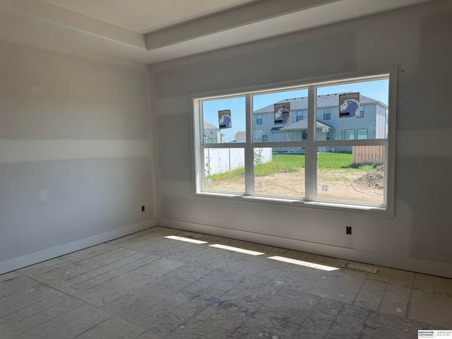 6219 N 209 Street, Elkhorn, NE 68022