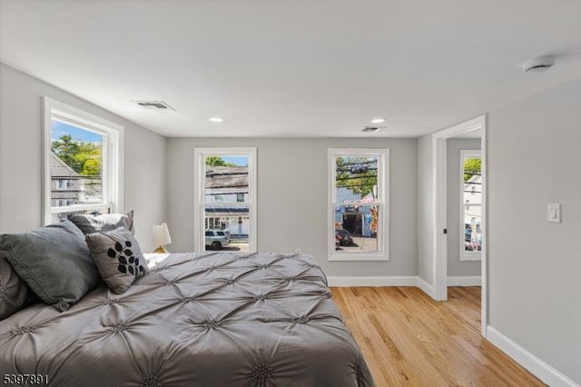 91 S Main St, Milltown Boro, NJ 08850