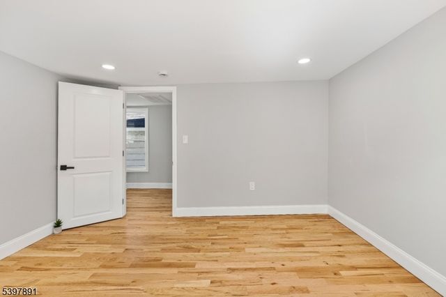 91 S Main St, Milltown Boro, NJ 08850