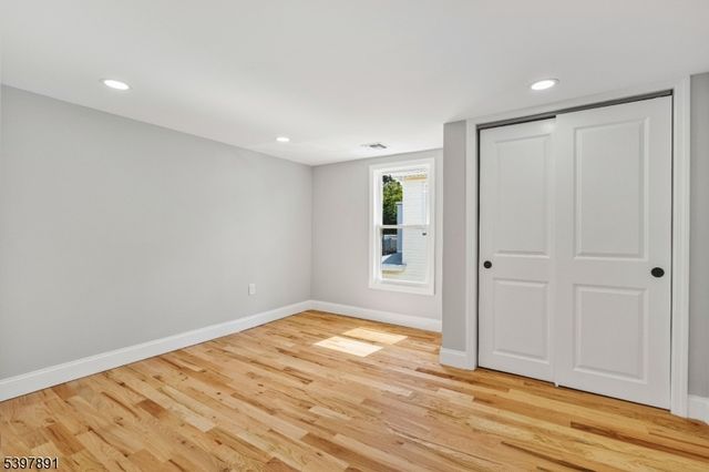 91 S Main St, Milltown Boro, NJ 08850