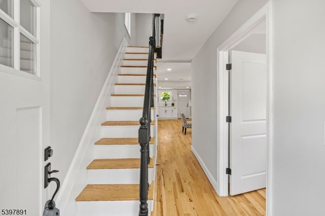 91 S Main St, Milltown Boro, NJ 08850