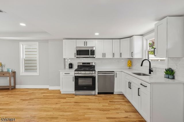 91 S Main St, Milltown Boro, NJ 08850