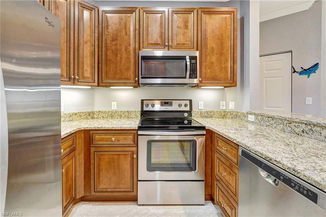 1102 Winding Pines CIR # 205, Cape Coral, FL 33909