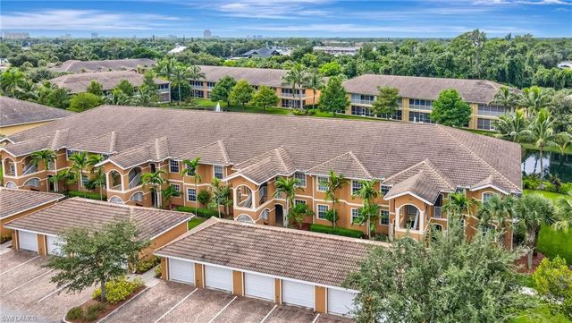 1102 Winding Pines CIR # 205, Cape Coral, FL 33909