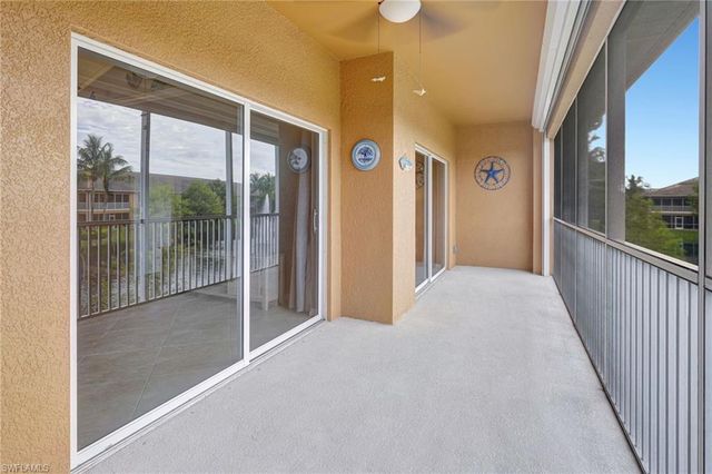 1102 Winding Pines CIR # 205, Cape Coral, FL 33909