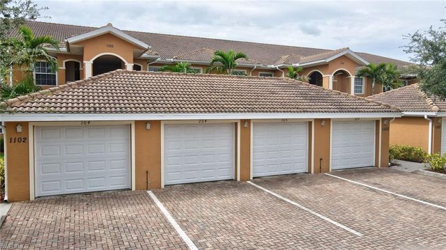 1102 Winding Pines CIR # 205, Cape Coral, FL 33909