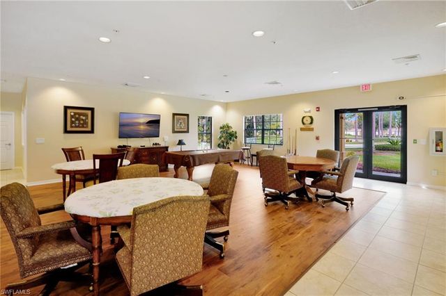 1102 Winding Pines CIR # 205, Cape Coral, FL 33909