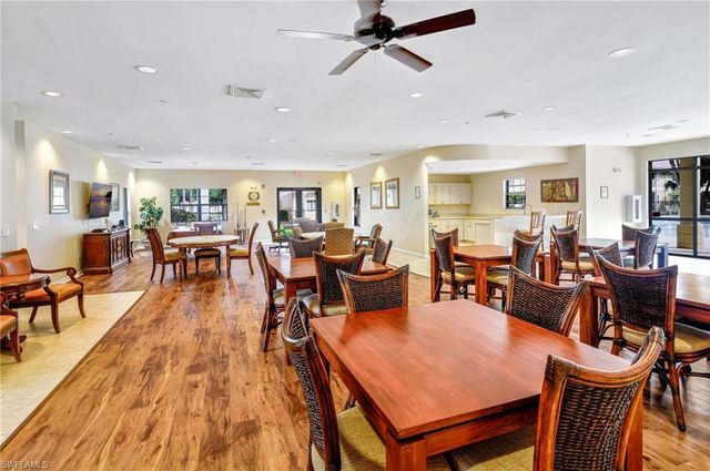 1102 Winding Pines CIR # 205, Cape Coral, FL 33909