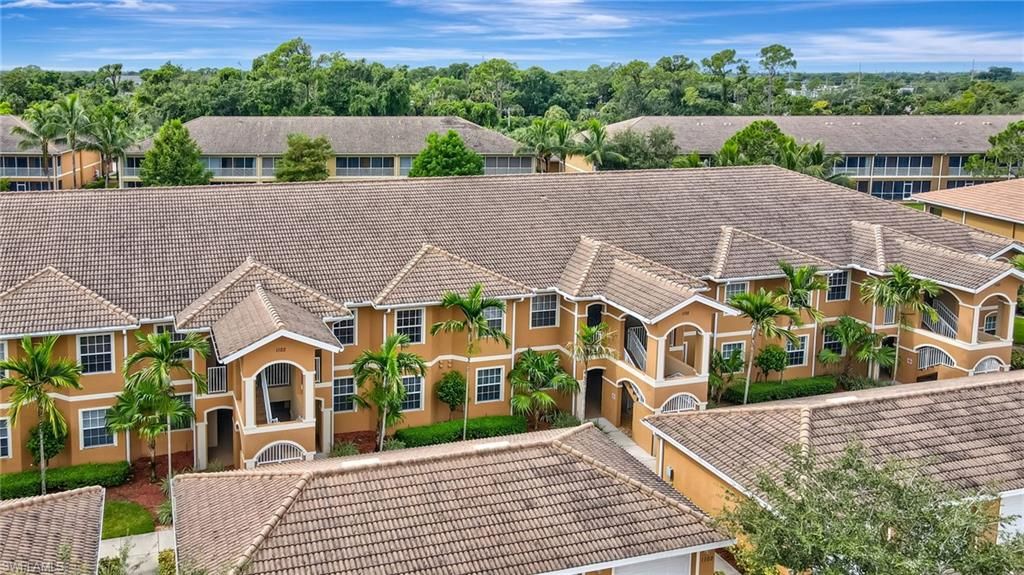 1102 Winding Pines CIR # 205, Cape Coral, FL 33909