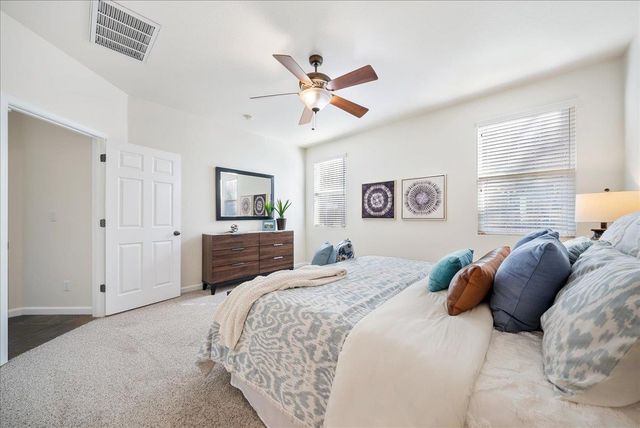 301 Falkirk Ct, Lincoln, CA 95648