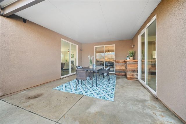 301 Falkirk Ct, Lincoln, CA 95648