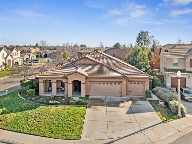 301 Falkirk Ct, Lincoln, CA 95648