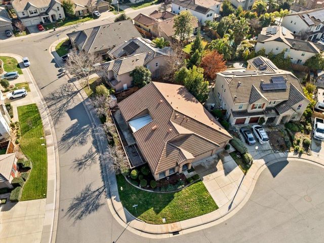 301 Falkirk Ct, Lincoln, CA 95648