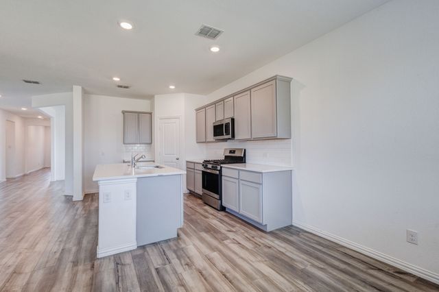 14801 Holster Trail, Fort Worth, TX 76052