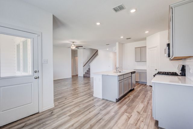 14801 Holster Trail, Fort Worth, TX 76052