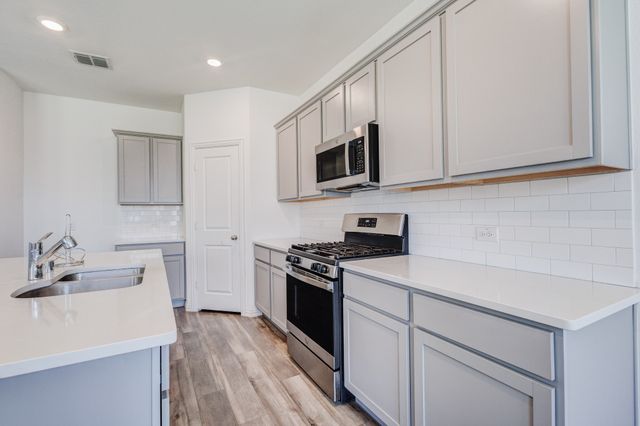 14801 Holster Trail, Fort Worth, TX 76052