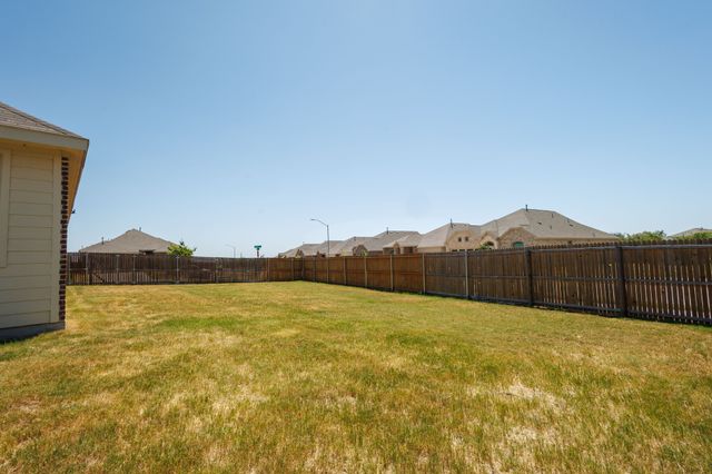 14801 Holster Trail, Fort Worth, TX 76052