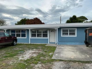 928 Fra-mar Place, Fort Pierce, FL 34982
