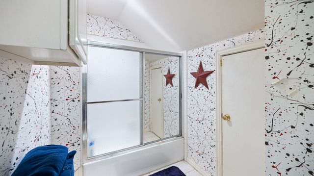 1508 Valley Creek Road, Denton, TX 76205