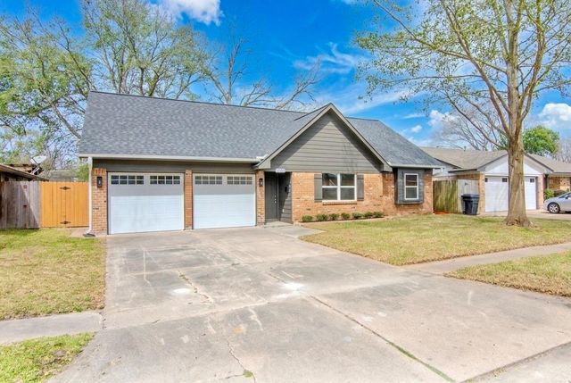 9723 Southport Drive, Houston, TX 77089