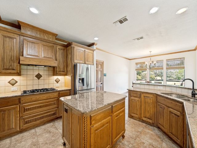 2712 Oakwood Drive, Celina, TX 75009