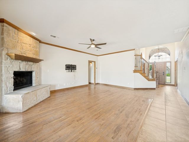 2712 Oakwood Drive, Celina, TX 75009