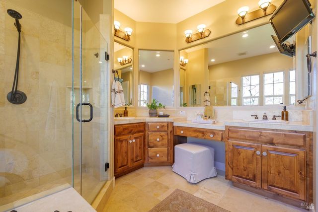 21 Winding Way, Novato, CA 94945