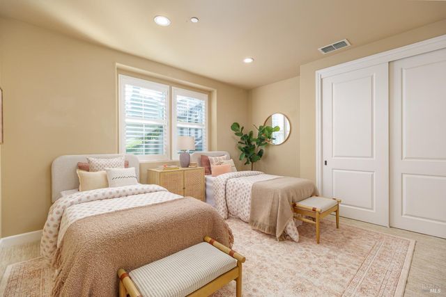 21 Winding Way, Novato, CA 94945