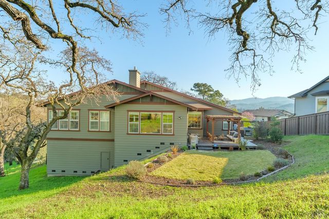 21 Winding Way, Novato, CA 94945
