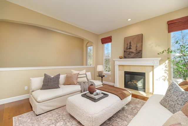 21 Winding Way, Novato, CA 94945