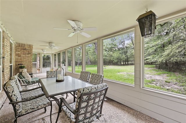 2507 Faulkner Drive, College Station, TX 77845