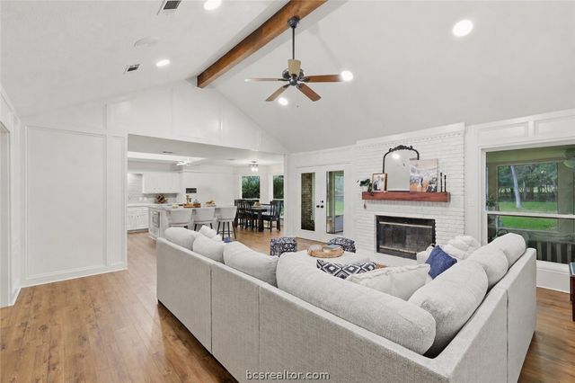 2507 Faulkner Drive, College Station, TX 77845