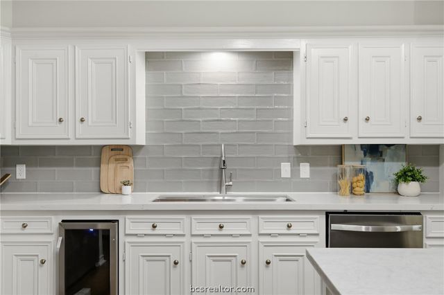 2507 Faulkner Drive, College Station, TX 77845