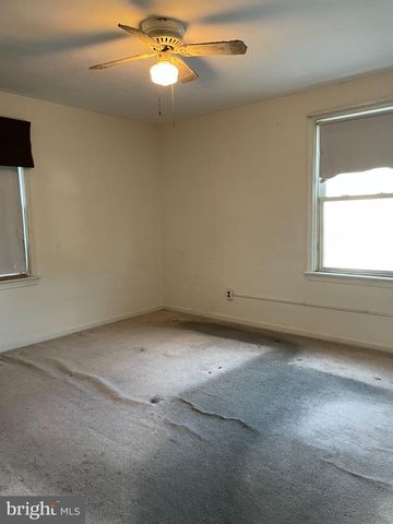 1722 FERNDALE AVE, Abington, PA 19001