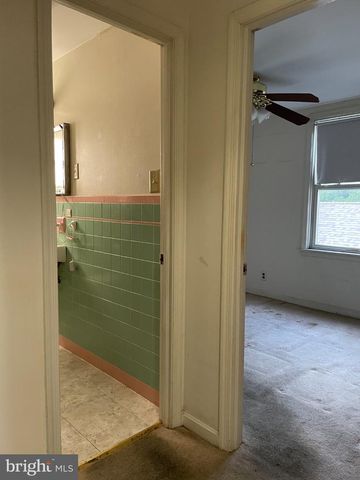 1722 FERNDALE AVE, Abington, PA 19001