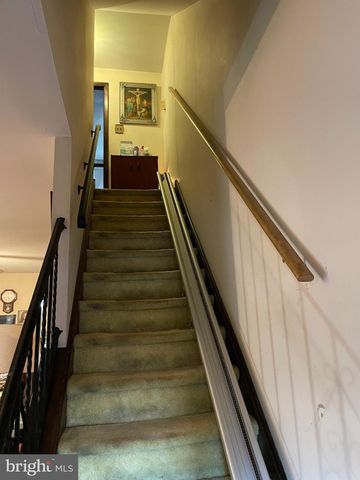 1722 FERNDALE AVE, Abington, PA 19001