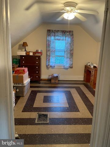 1722 FERNDALE AVE, Abington, PA 19001